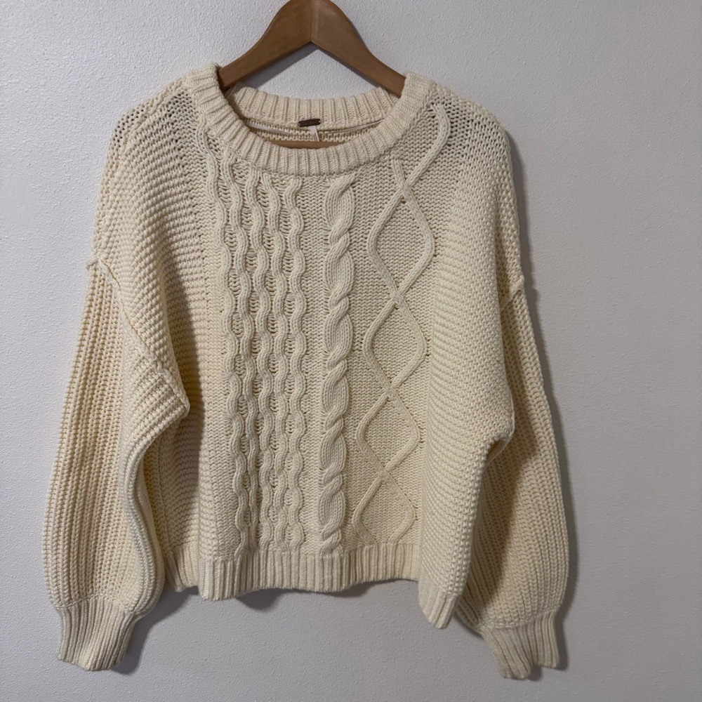 Free People Dream Cable Crew Sweater Cream Chunky Knit Slouchy Boho-Small - Picture 2 of 12